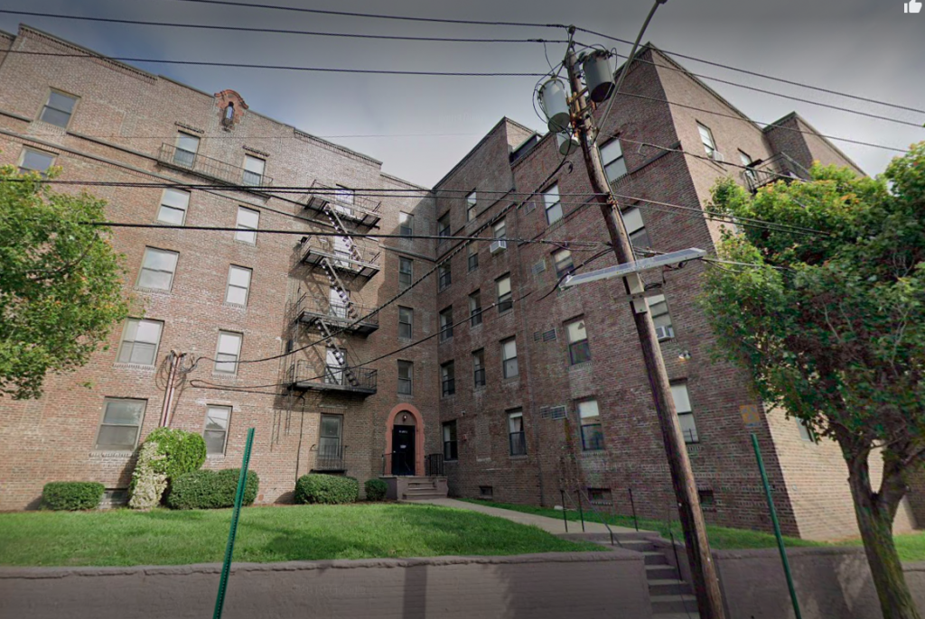 City Council extends tax abatement for Section 8 housing in Bayonne.